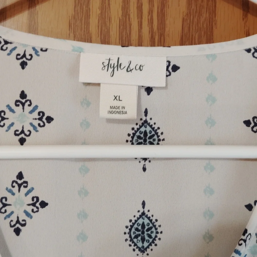 Style & Co. White Tunic with Blue and Black Print and Tassel Tie - Picture 2 of 3